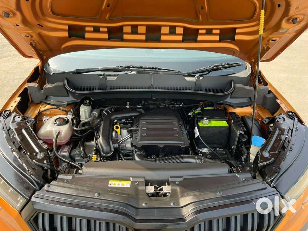 Skoda Kushaq 1.0 Tsi Style At, 2022, Petrol