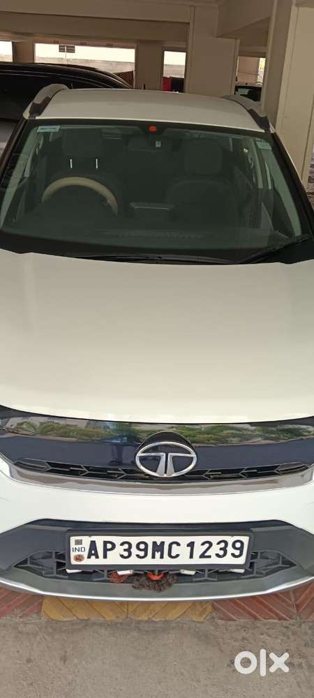 Tata Nexon 1.2 Revotron Xz Plus Premium, 2021, Petrol
