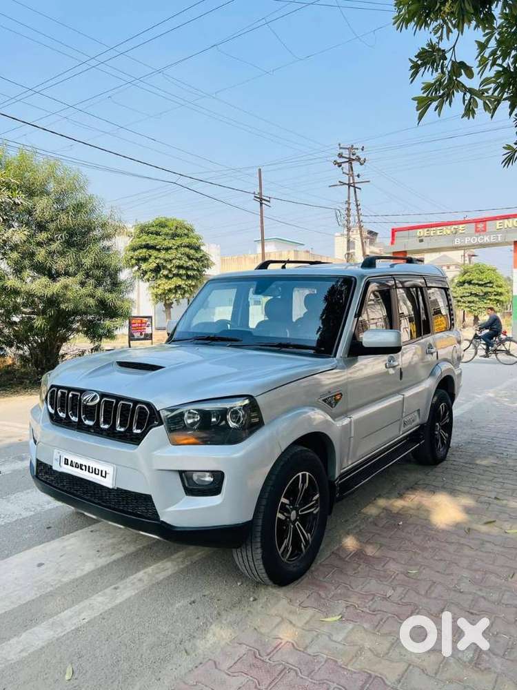 Mahindra Scorpio S10, 2017, Diesel