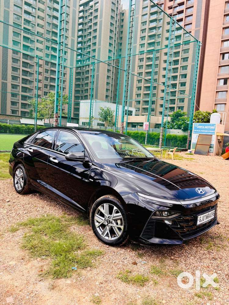 Hyundai Verna 1.5 Sx Ivt, 2024, Petrol