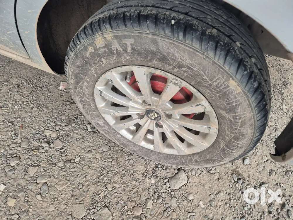 Nissan Sunny 1.5 Xl 2012