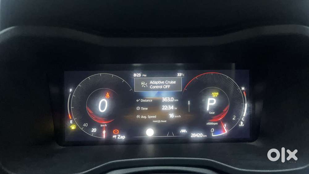 Mahindra Xuv 3xo Ax7l 1.2 Petrol At (pg), 2024, Petrol