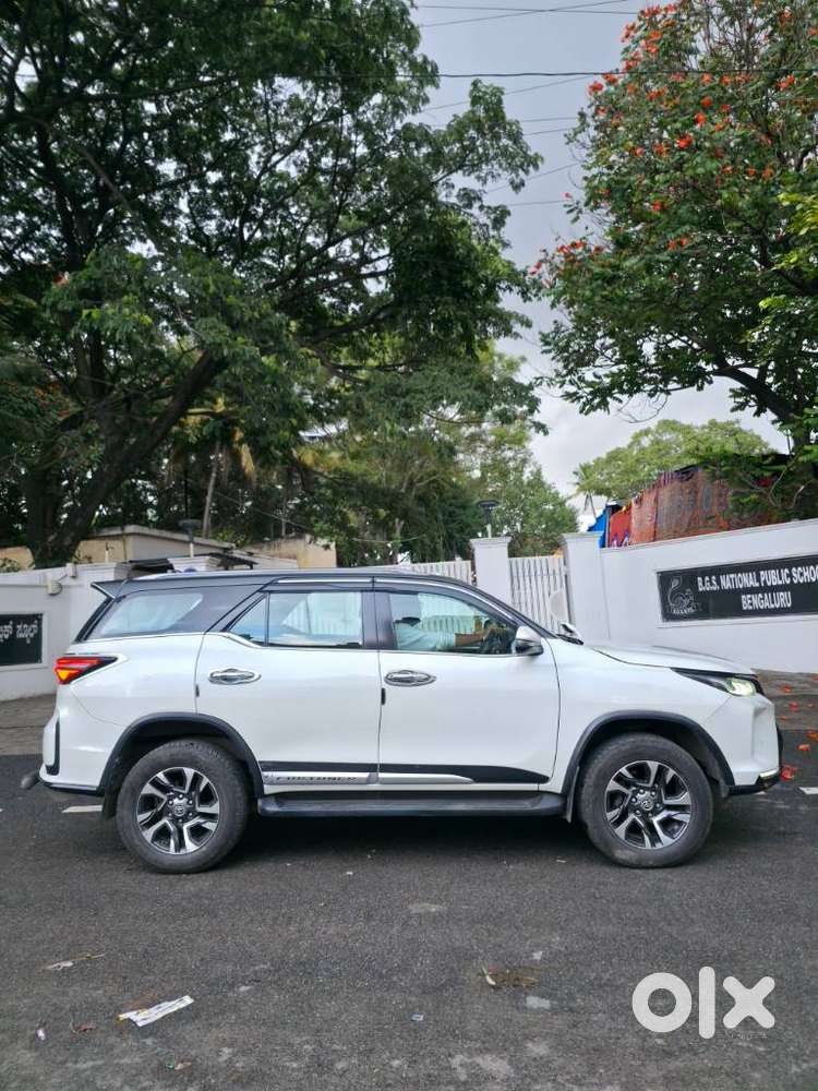 Toyota Fortuner Legender 4x2 At 2.8, 2022, Diesel