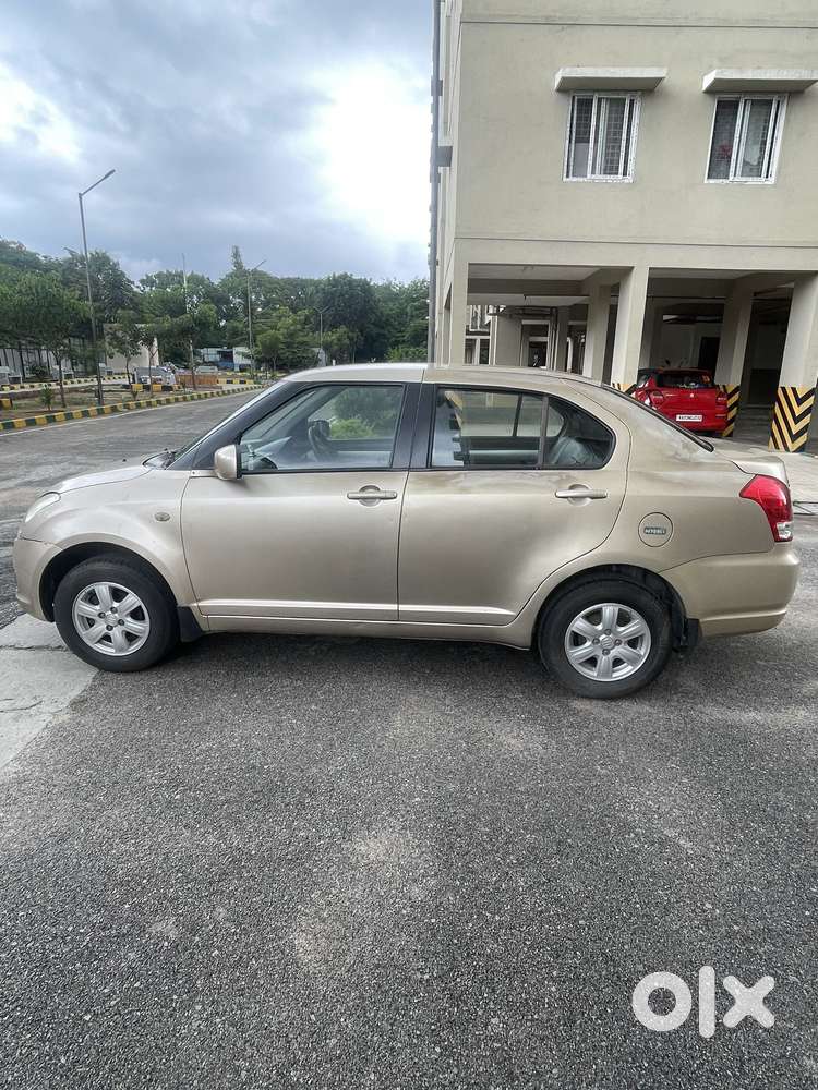 Maruti Suzuki Swift Dzire 1.3 Zxi, 2010, Petrol