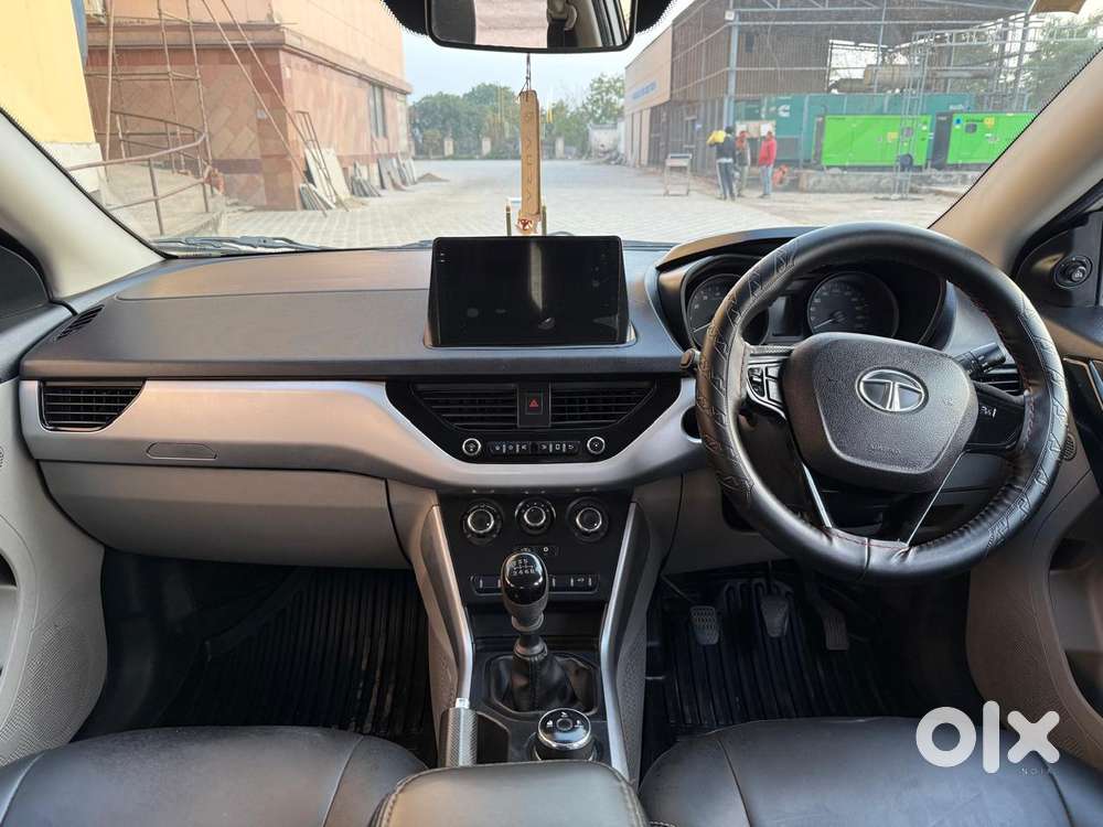 Tata Nexon 1.5 Revotorq Xm, 2018, Diesel