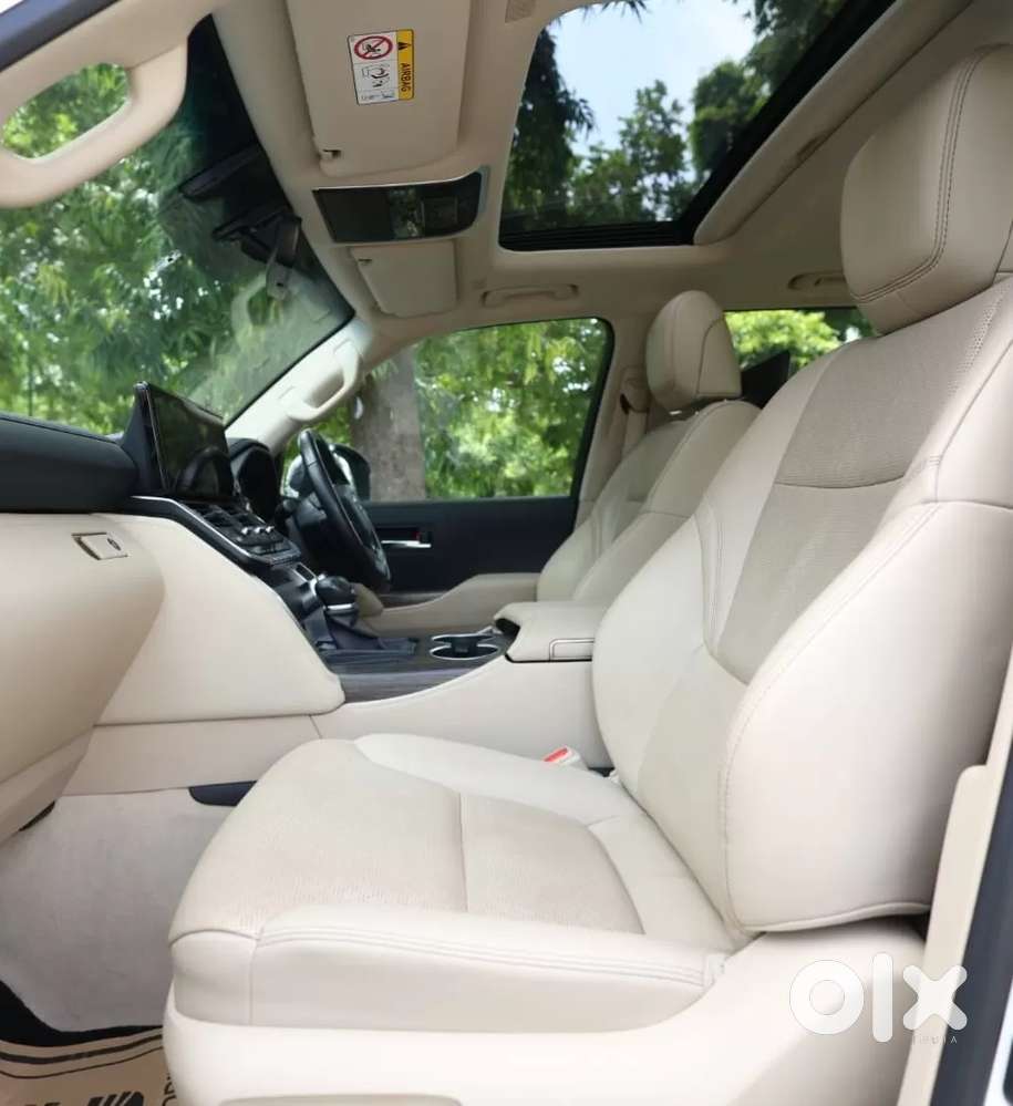 Toyota Land Cruiser 3.3 Zx Diesel, 2023, Diesel