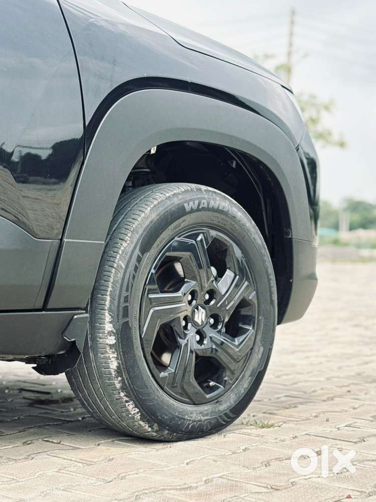 Maruti Suzuki Vitara Brezza Zxi+ Mt, 2025, Petrol