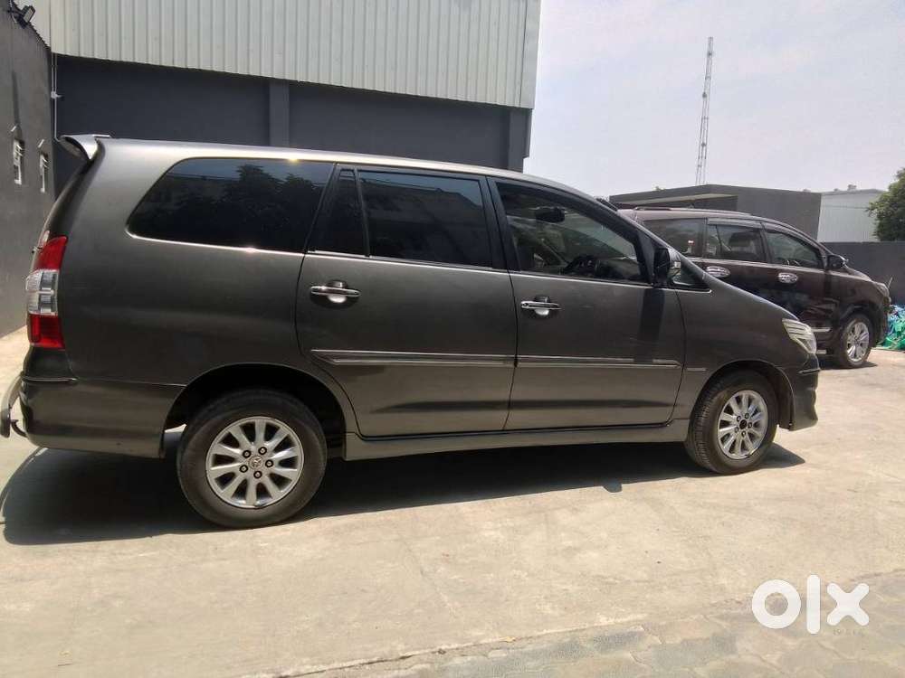 Toyota Innova 2.5 Z Diesel 7 Seater, 2012, Diesel