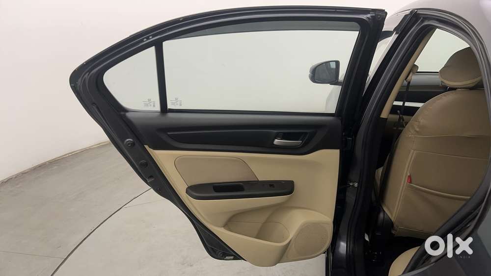 Honda Amaze Vx 1.2 Petrol Mt, 2022, Petrol