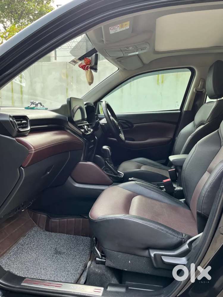 Maruti Suzuki Grand Vitara 1.5 Alpha Smart Hybrid At, 2024, Petrol