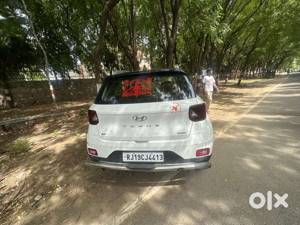 Hyundai Venue Petrol 2019