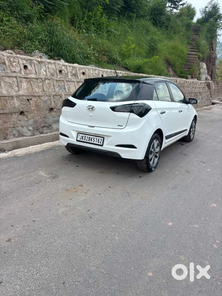 Hyundai I20 Sportz Petrol Manual 2015