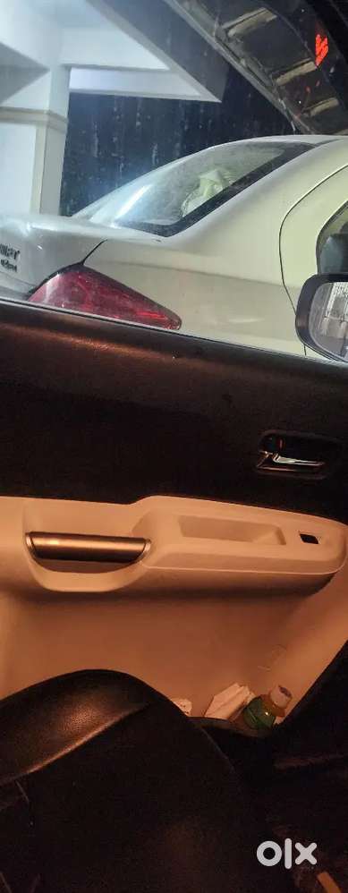 Car Is In Gud Condition Only Tyres Are New...one Hand Drive