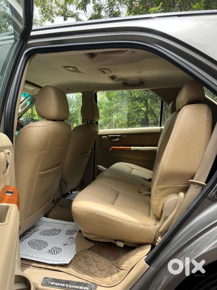 Toyota Fortuner 3.0 4x4 Manual, 2011, Diesel