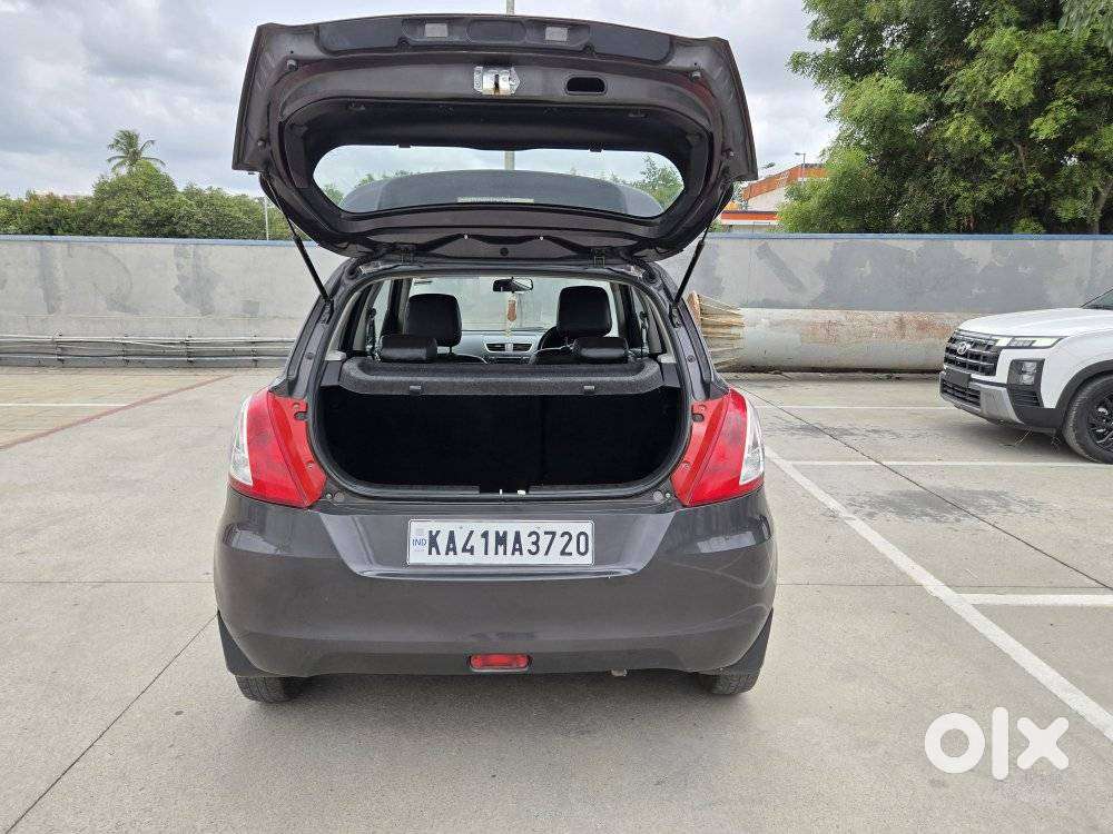 Maruti Suzuki Swift Vxi, 2016, Petrol