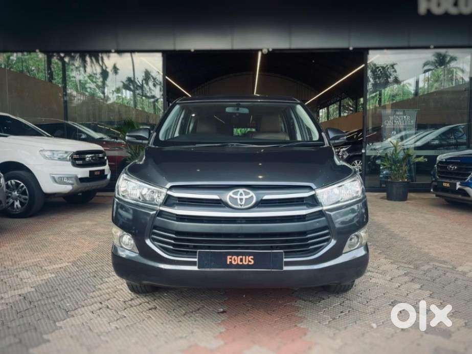 Toyota Innova Crysta 2.8 Gx At, 2016, Diesel