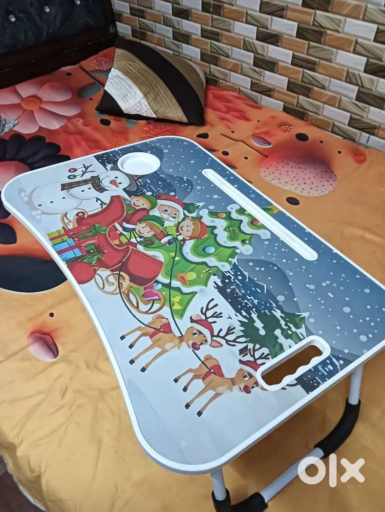 Santa clause cortoon foldable  study table