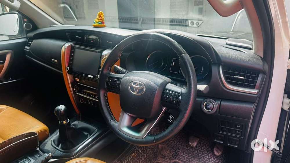 I Am Owner -  Toyota Fortuner 2024 Diesel Well Maintained