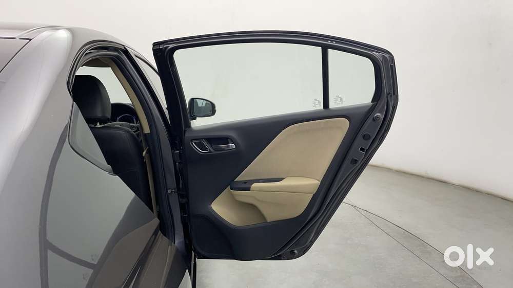 Honda City I-vtec V, 2021, Petrol