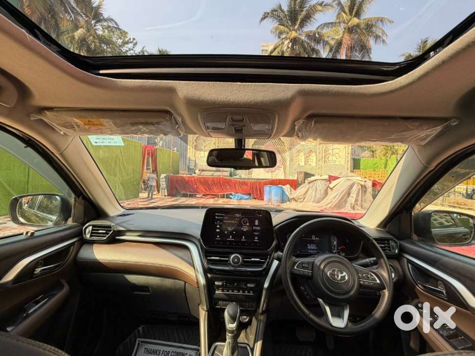 Toyota Urban Cruiser Hyryder 1.5 V Hybrid, 2023, Petrol