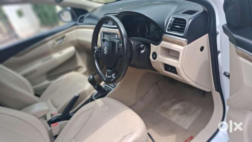 Maruti Suzuki Ciaz 1.5 Alpha Shvs Mt, 2020, Petrol