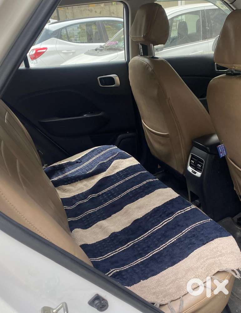 Hyundai Venue S 1.2 Petrol, 2022, Petrol