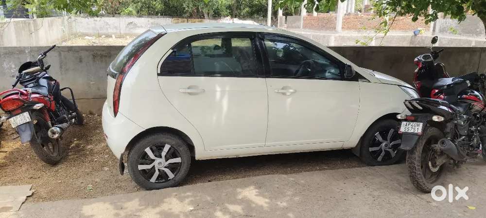 Tata Vista Tech 2012