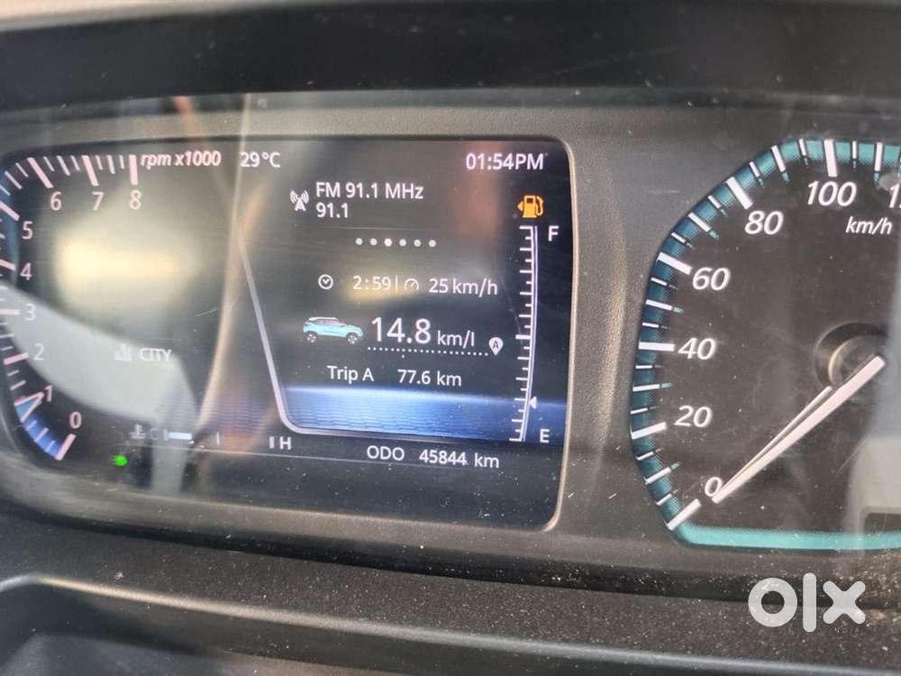 Tata Punch 1.2 Revotron Creative Dual Tone, 2024, Petrol