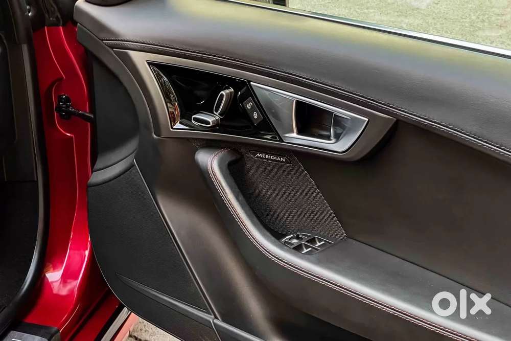 Jaguar F Type, 2016, Petrol