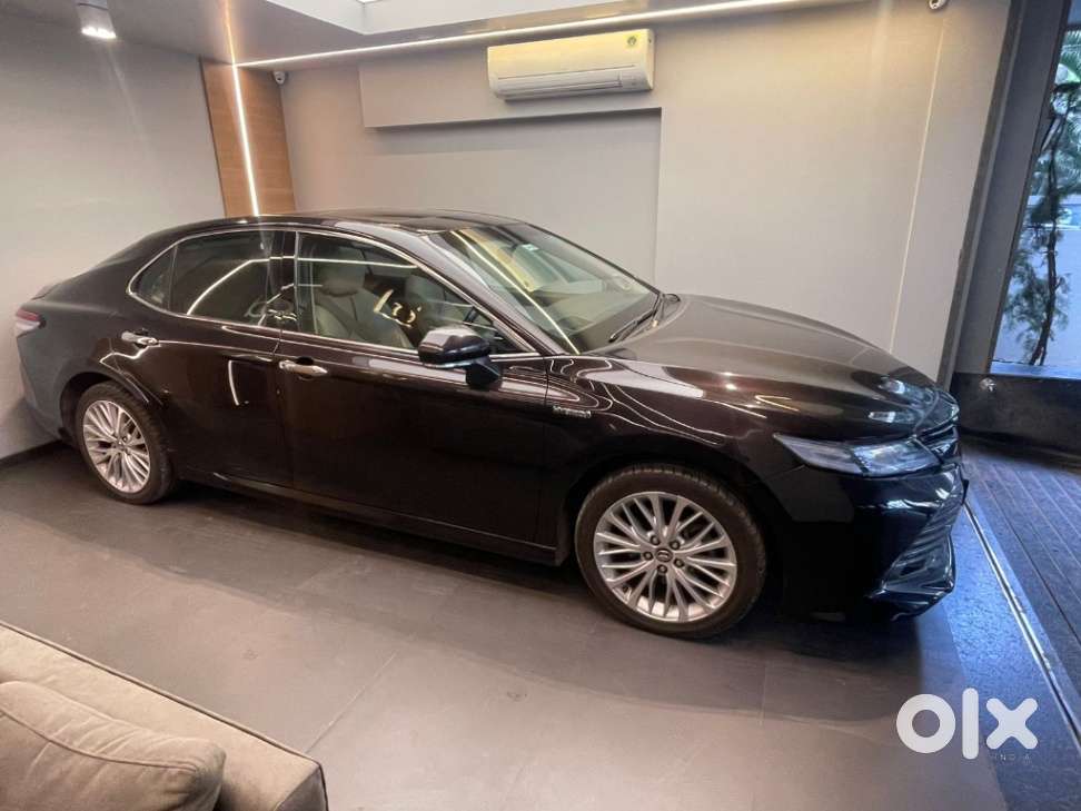 Toyota Camry Hybrid, 2019, Petrol