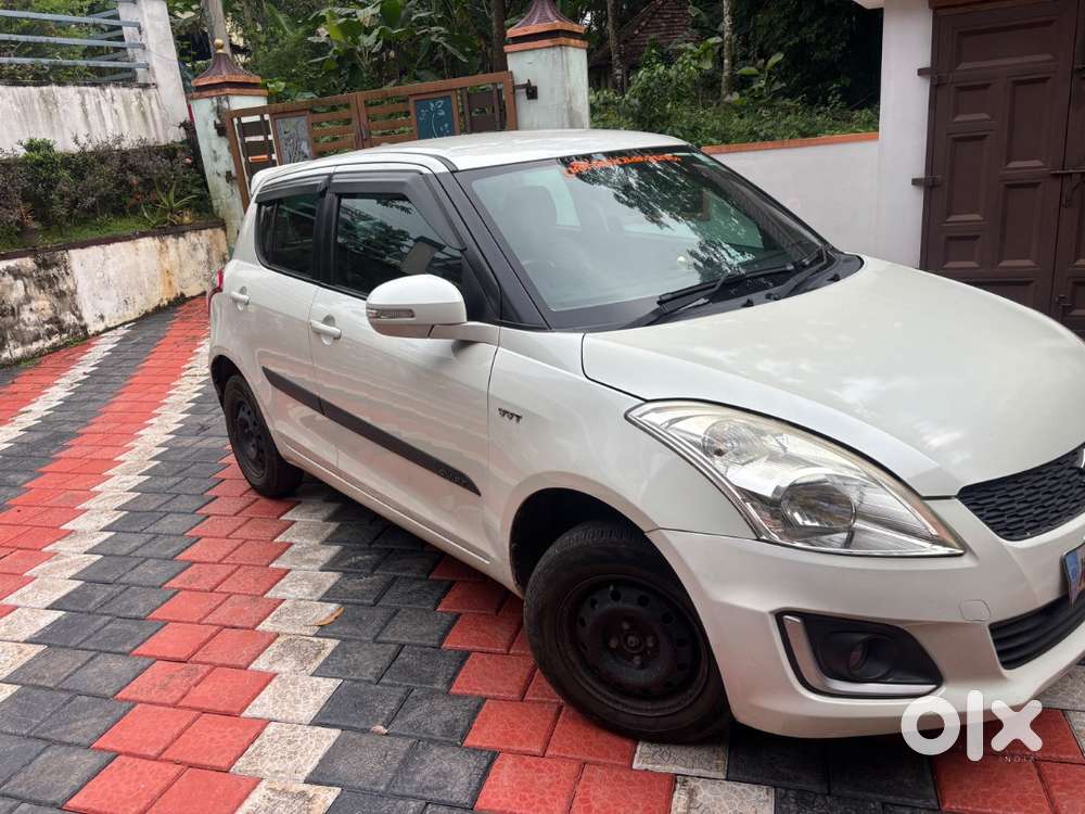 Maruti Swift Vxi 2015