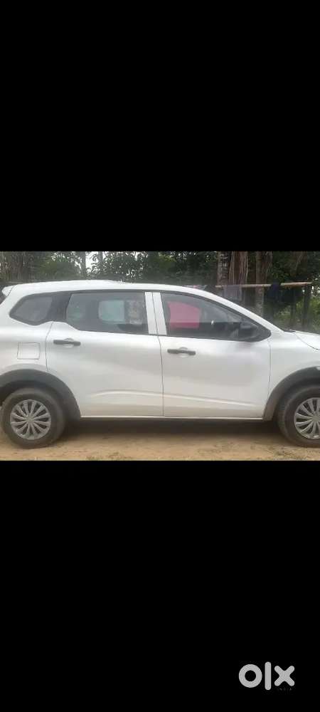 Renault Triber Facelift 2021 Petrol 25000 Km Driven