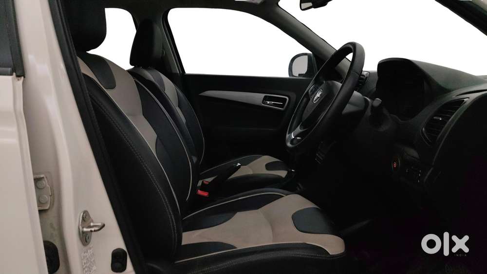 Toyota Urban Cruiser 1.5 Premium Grade At, 2022, Petrol
