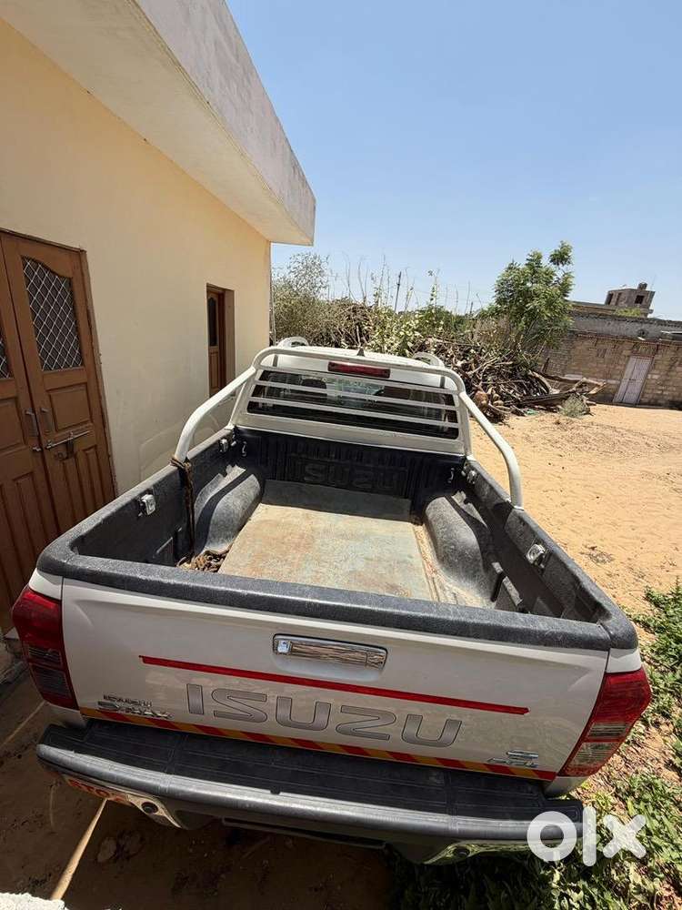 Isuzu Diesel Automatic 2024