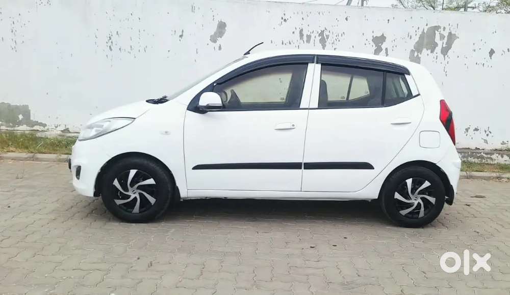 Hyundai I10 2011 Petrol Well Maintained