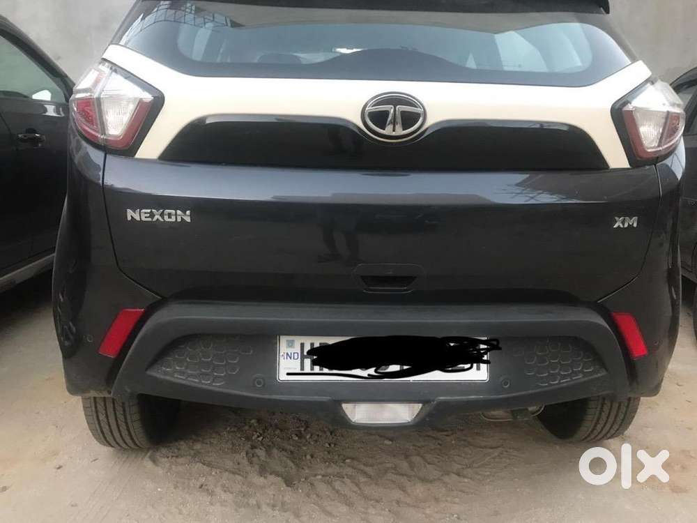 Tata Nexon 2019 Petrol 50000 Km Driven, Almost New Condition