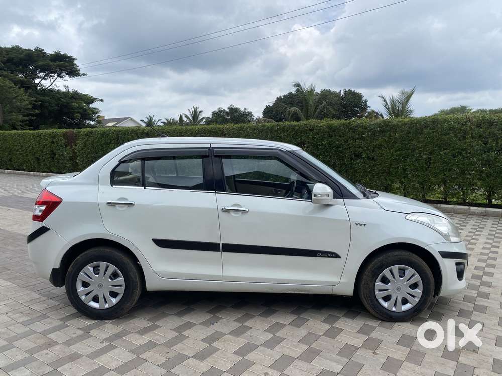 Maruti Suzuki Swift Dzire 1.2 Vxi Bsiv, 2014, Petrol