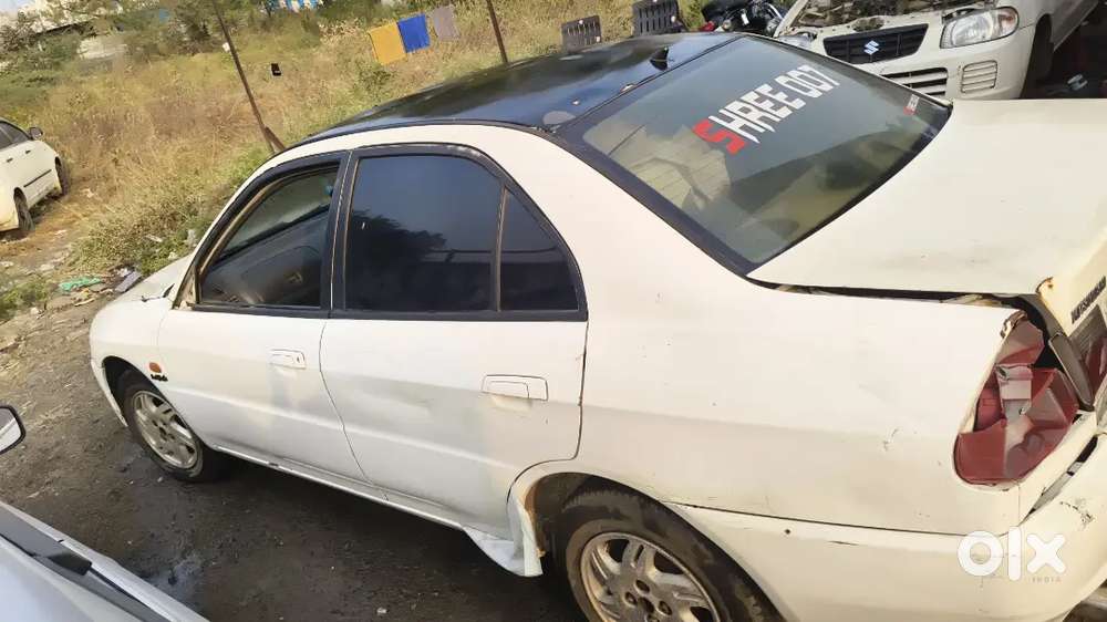Mitsubishi Lancer 
2008 Diesel 
Paper Expired 
Minor Damage