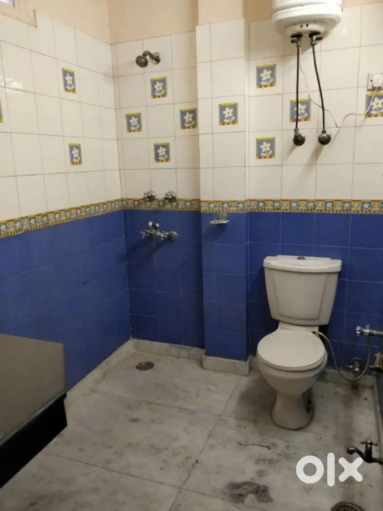 Saket, 2nd flr, Corporate Lease Clients seeking spacious 4BHK living ...