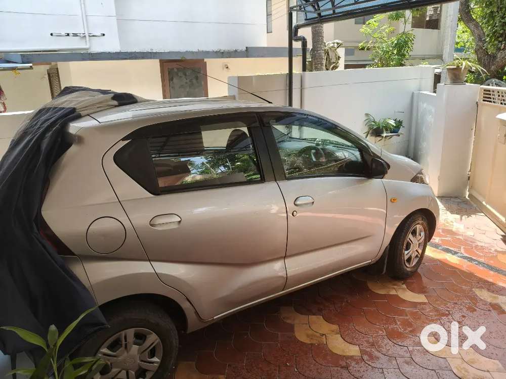 Datsun Redigo 2016
