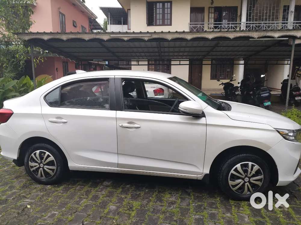 Honda Amaze 2020 Petrol Manual (24000 Km)