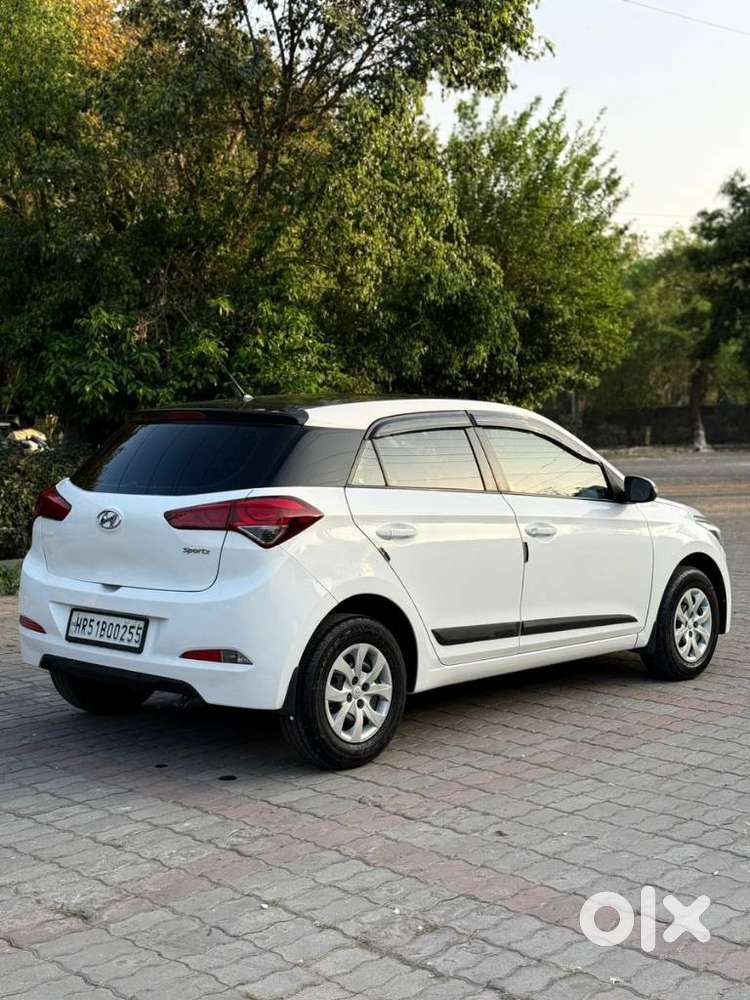 Hyundai Elite I20 Sportz (o) 1.2, 2017, Petrol