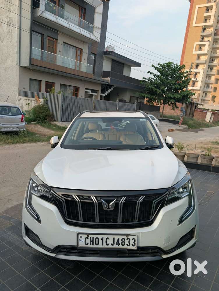 Mahindra Xuv700 2.2 Ax 7 Diesel At Luxury Pack Str, 2022, Diesel