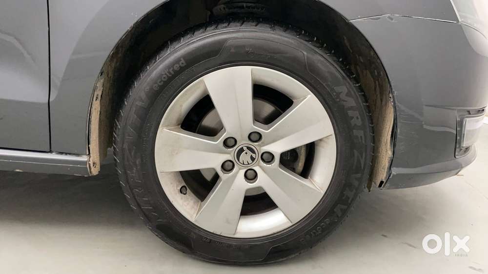 Skoda Rapid Tsi Active 1.0 Mt, 2020, Petrol