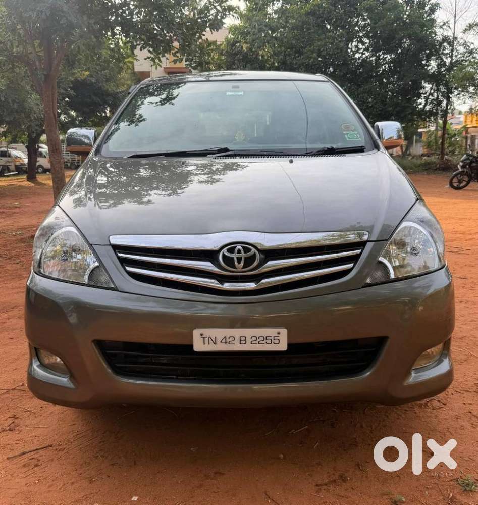 Toyota Innova 2.5 V 7 Str, 2009, Diesel