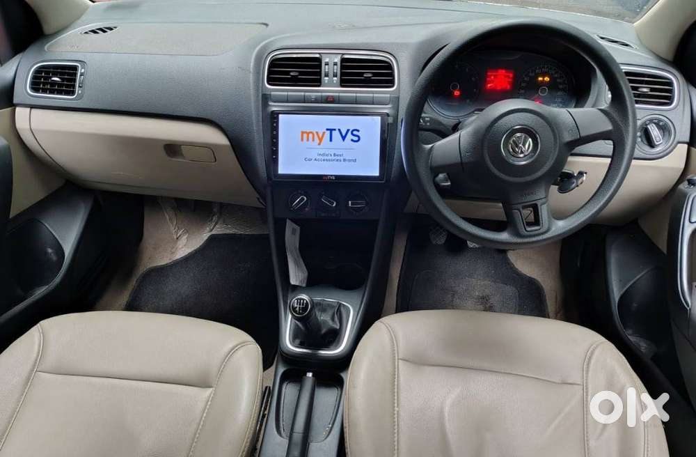 Volkswagen Polo Petrol Highline 1.2l, 2012, Petrol