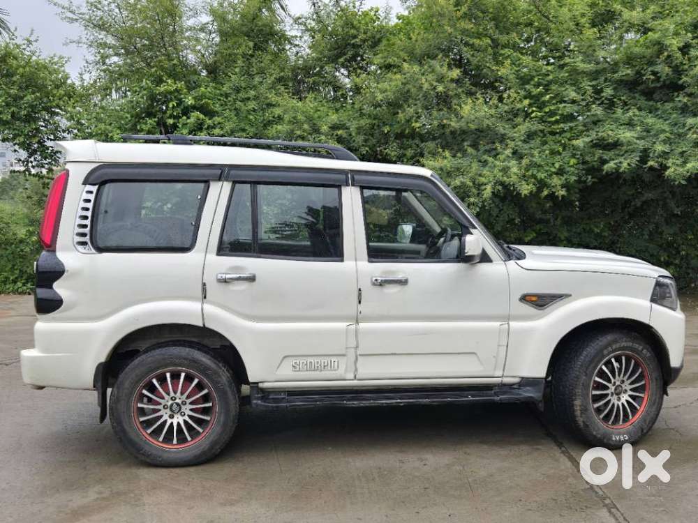 Mahindra Scorpio S6 Plus, 2015, Diesel