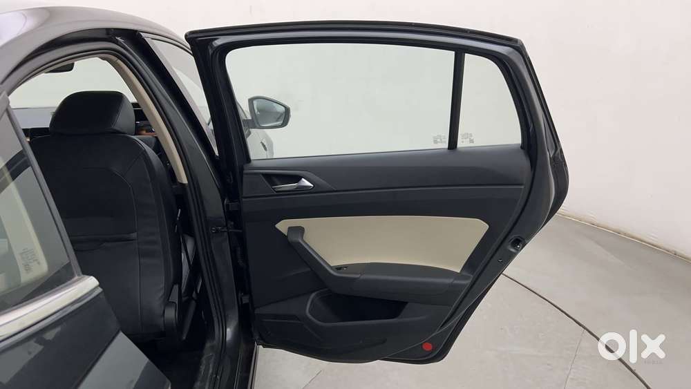 Skoda Slavia Style 1.5l Tsi Dsg, 2022, Petrol