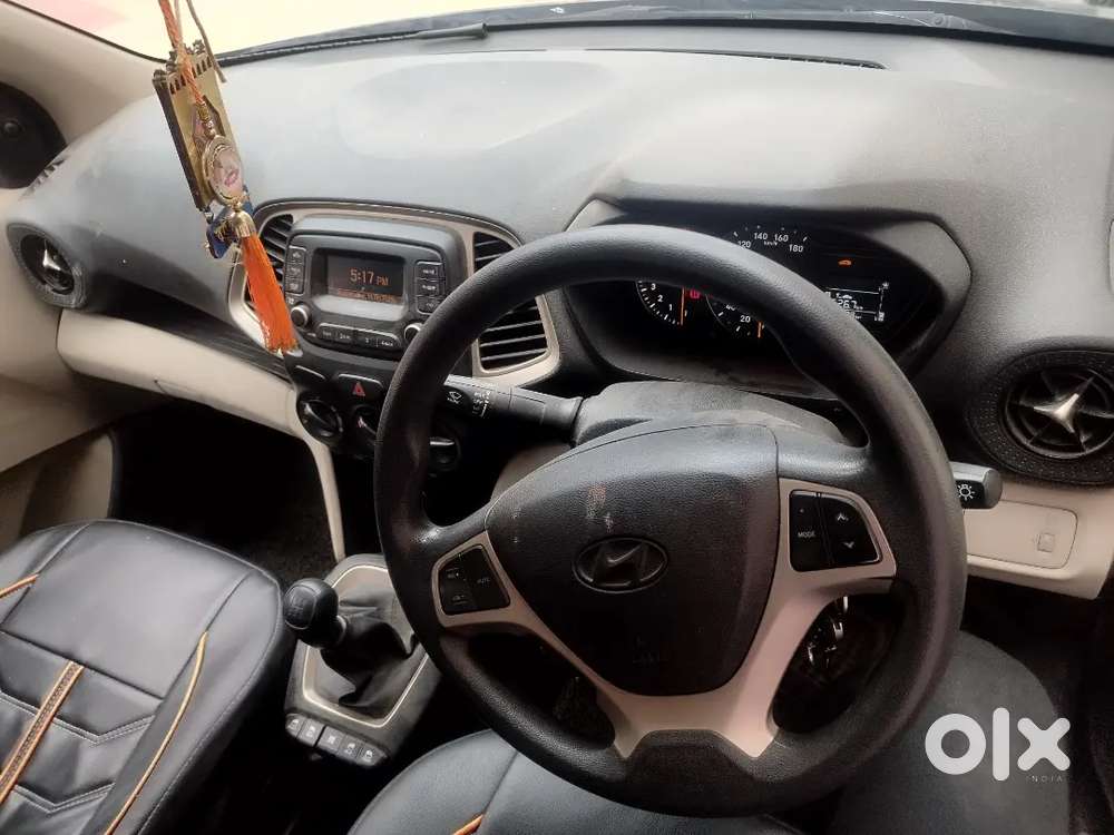 Hyundai Santro 2022