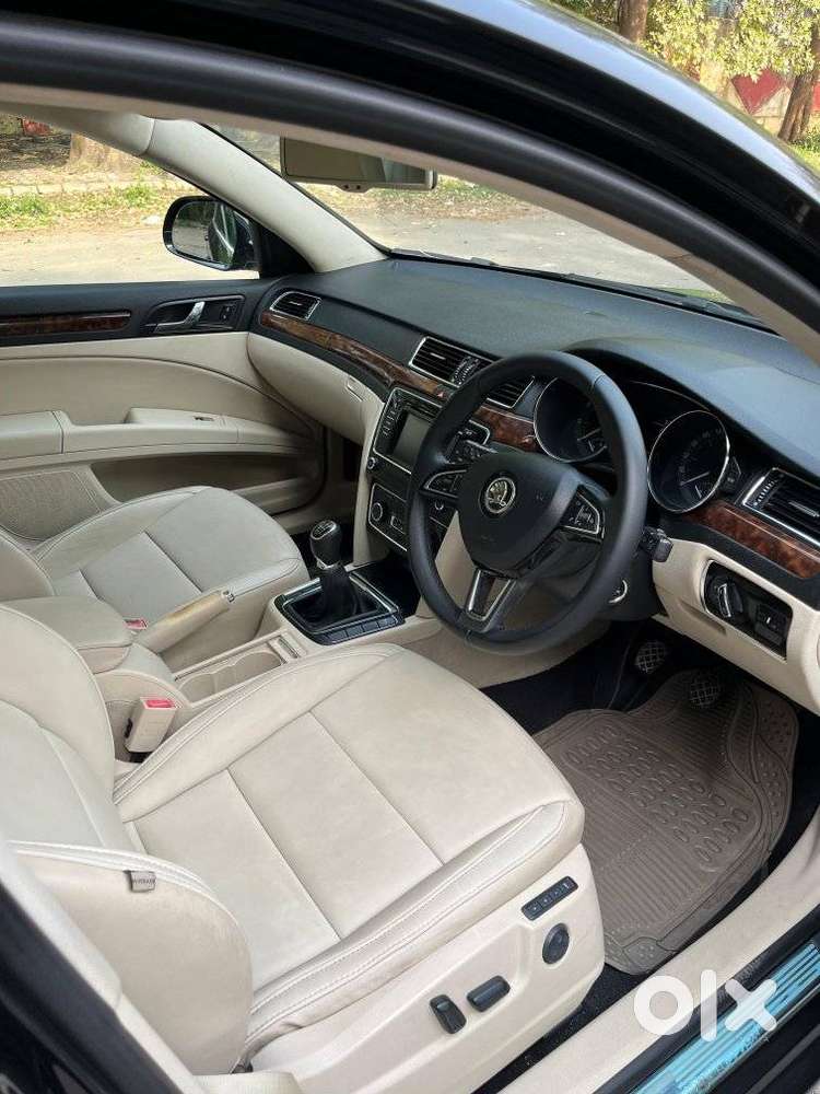Skoda Superb 2013-2015 Elegance 1.8 Tsi At, 2015, Petrol